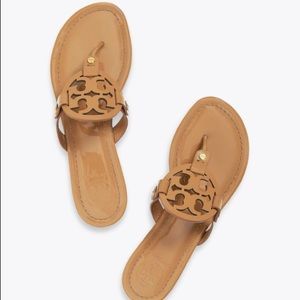 TORY BURCH. MILLER SANDAL, PATENT LEATHER